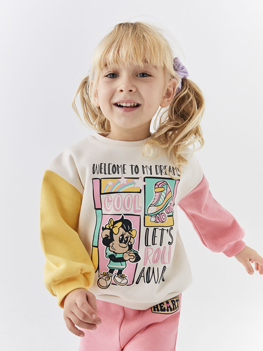 Bej Bisiklet Yaka Uzun Kollu Nostaljik Maymun Baskılı Kız Bebek Sweatshirt ve Eşofman Alt 2'li Takım-2