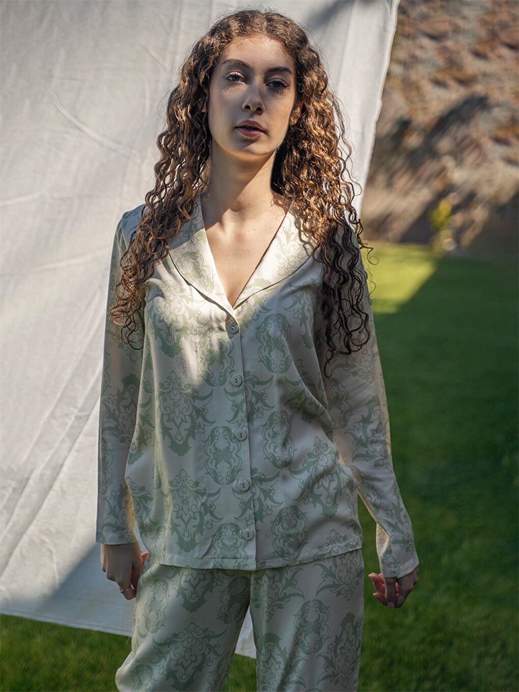 Sarı Ceket Yaka Desenli Uzun Kollu Viskon Kadın Pijama Takımı-1