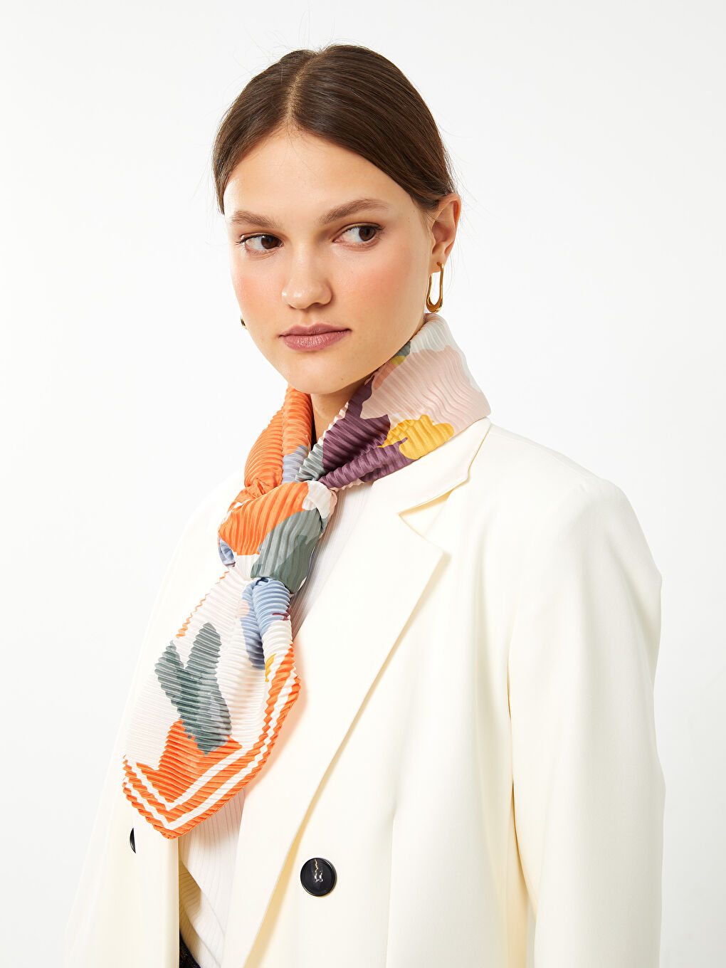 Karışık Çiçek Desenli Kadın Eşarp-3