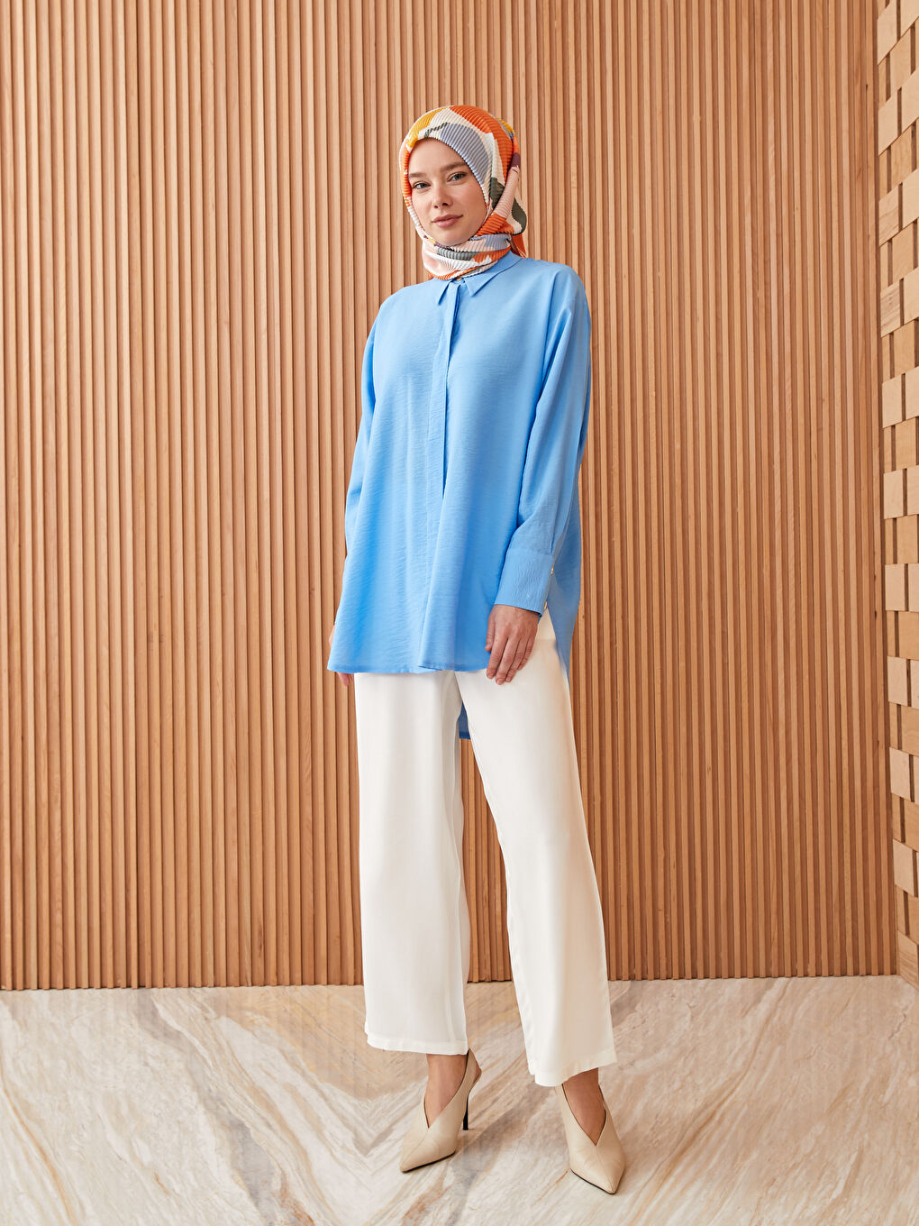 Karışık Çiçek Desenli Kadın Eşarp-2