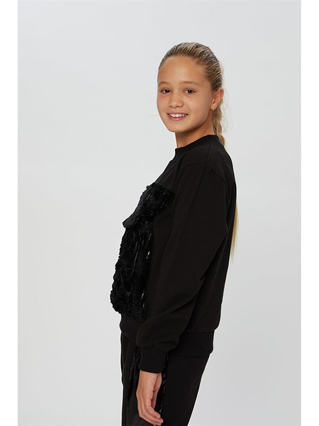 Crew Neck Sequin Long Sleeve Girl Sweatshirt-1