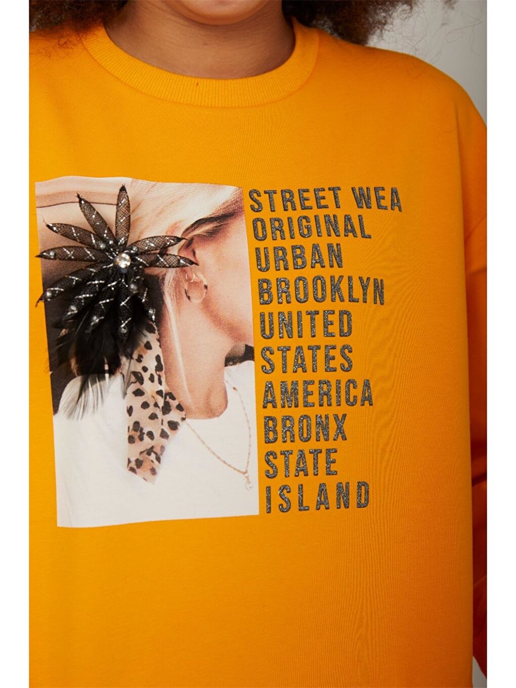 Crew Neck Printed Long Sleeve Girls' Sweatshirt-1