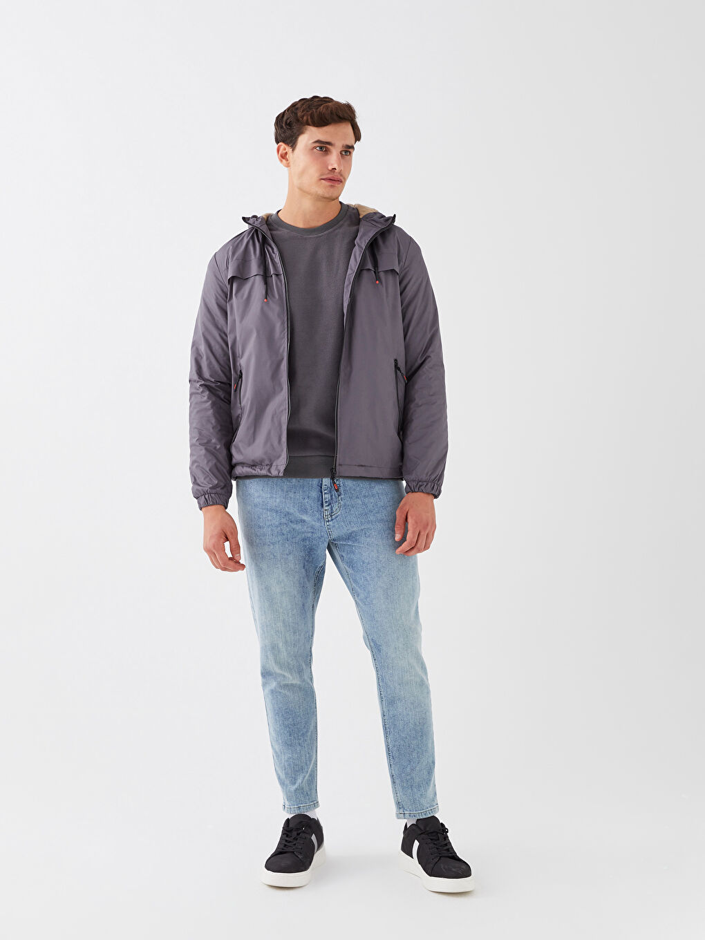 Gri Standart Kalıp Kapüşonlu Erkek Mont-2