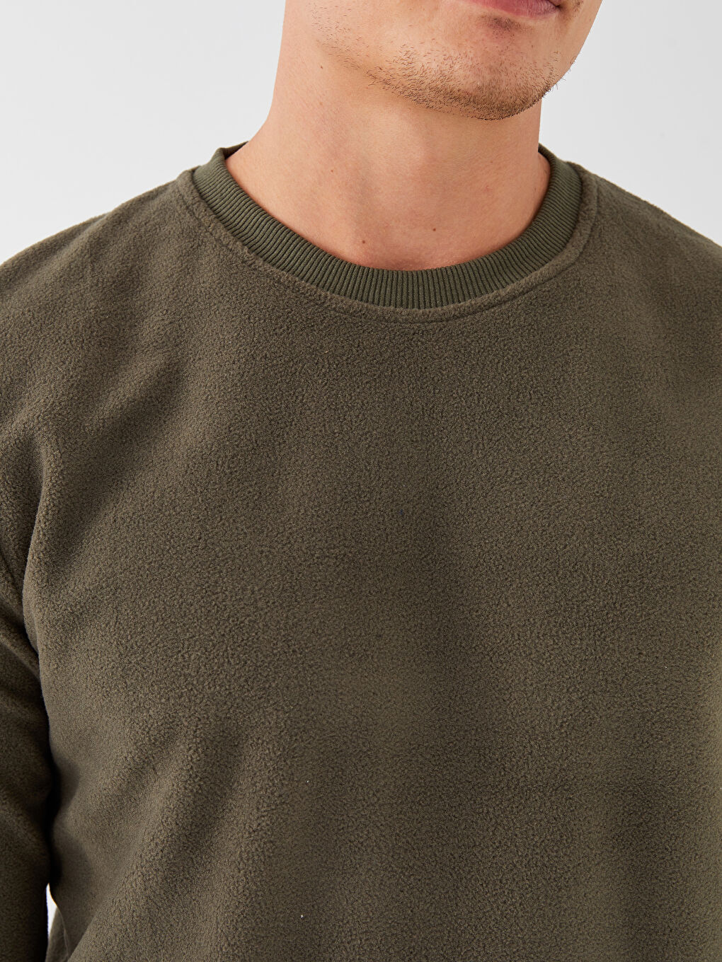 Свитшот Мужской с Круглым Вырезом и Длинным Рукавом из Флиса-3