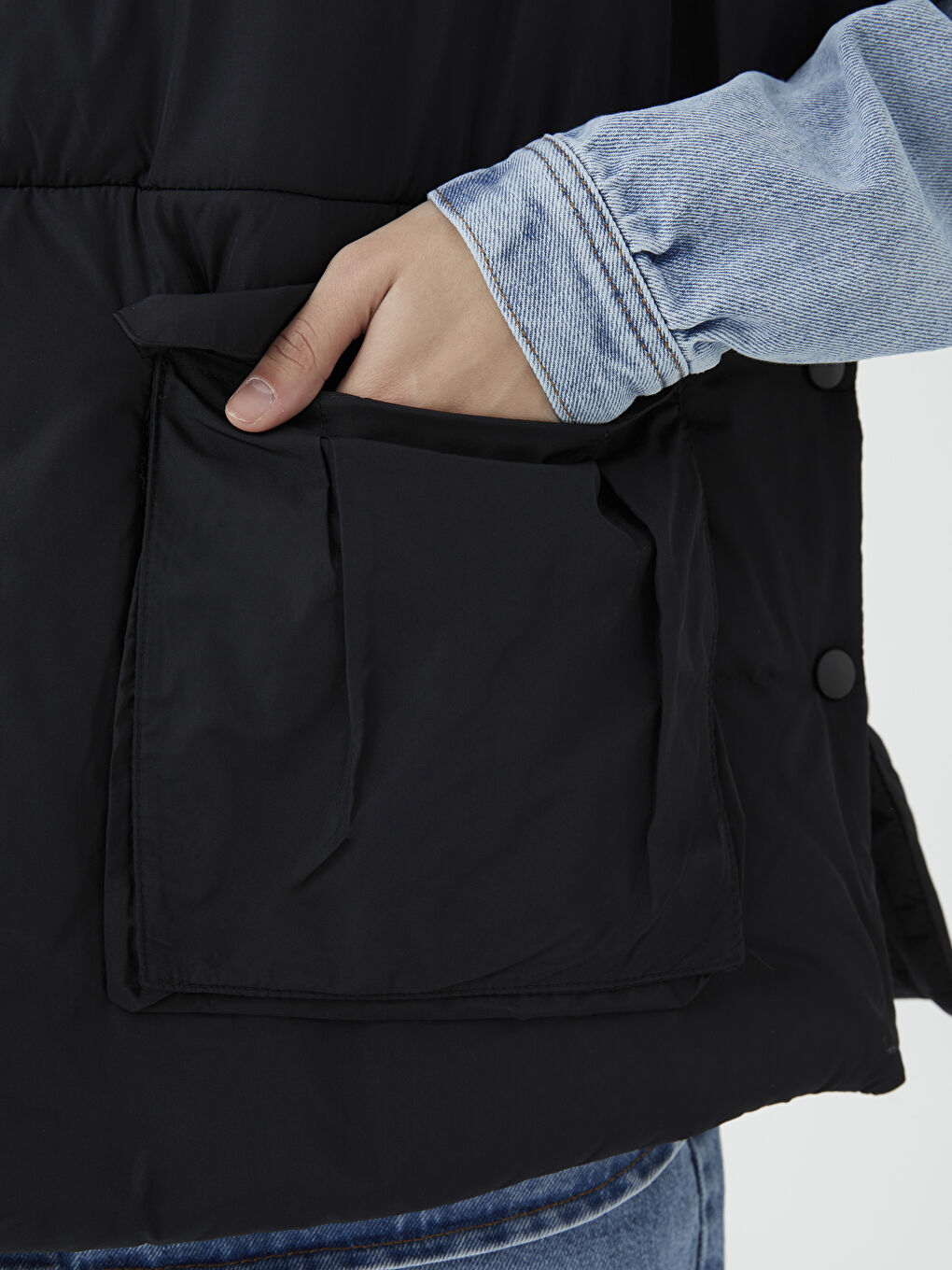 Siyah Kadın Dik Yaka Düz Panço-5