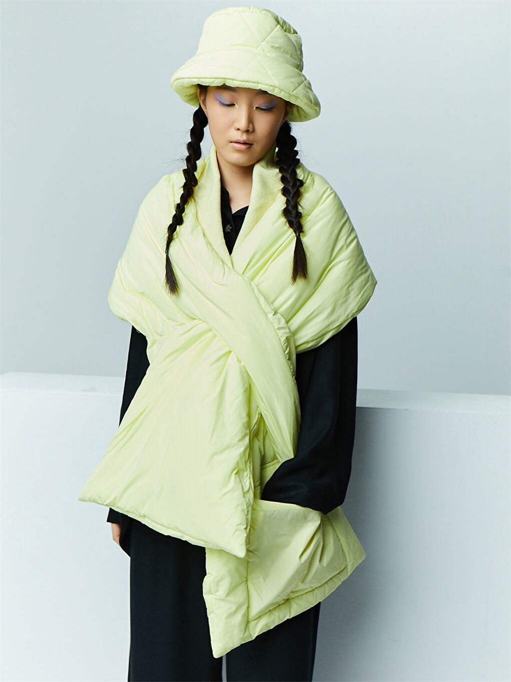 Sarı İçi Dolgulu Kadın Atkı