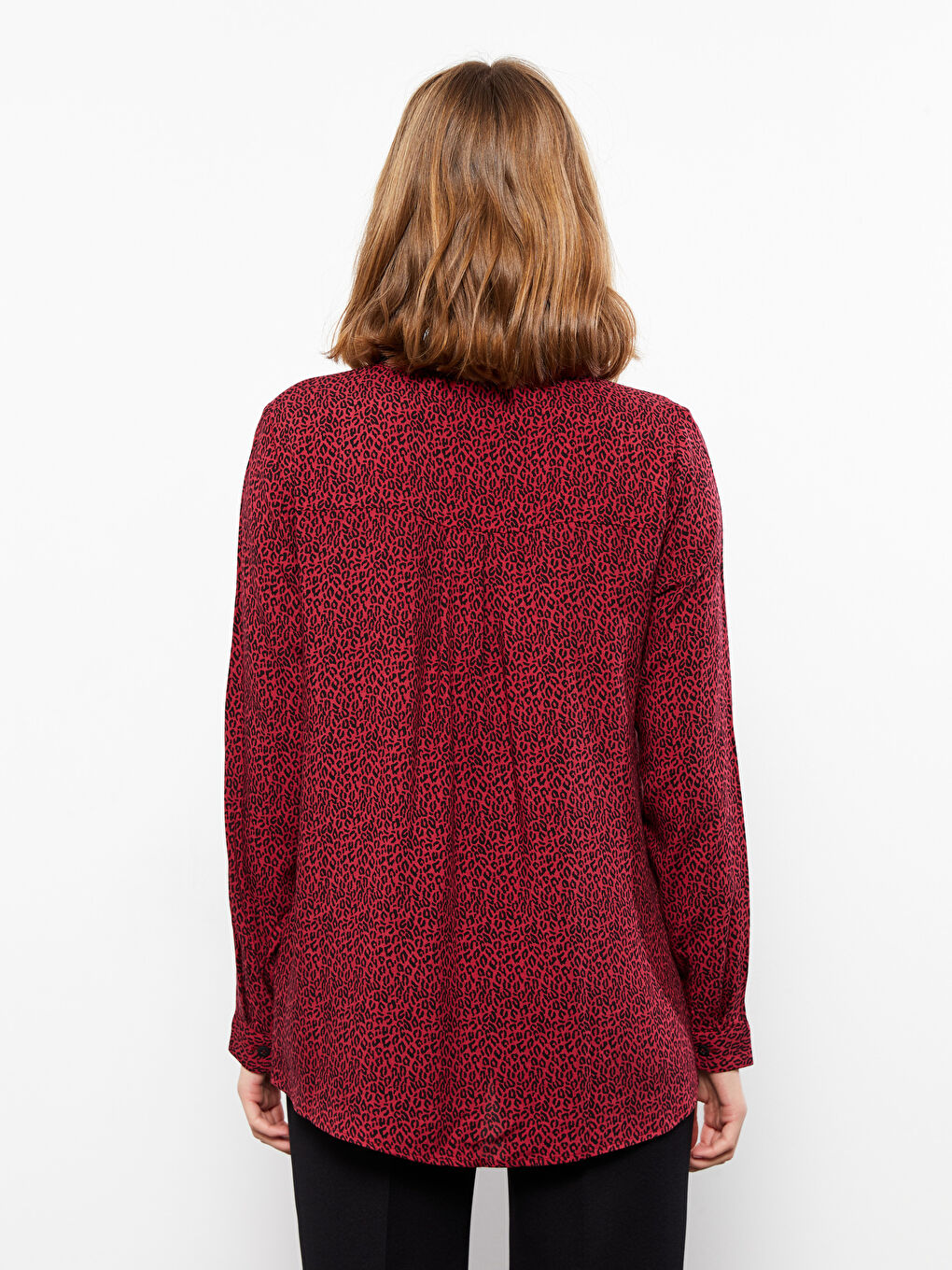 Kırmızı Kaçık Yaka Desenli Uzun Kollu Kadın Bluz-4