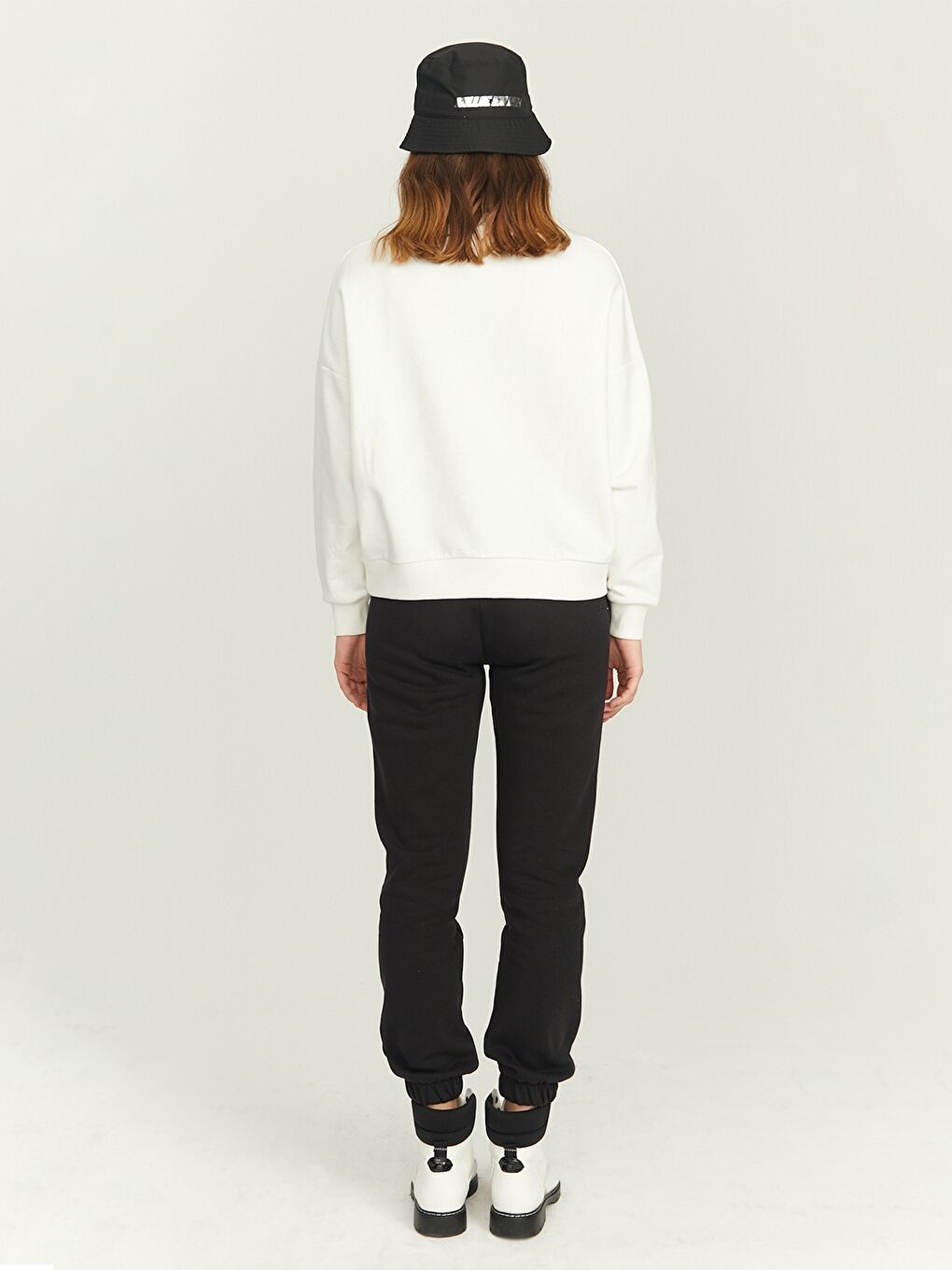 Ekru Bisiklet Yaka Baskılı Uzun Kollu Oversize Pamuklu Kadın Sweatshirt Tunik-6