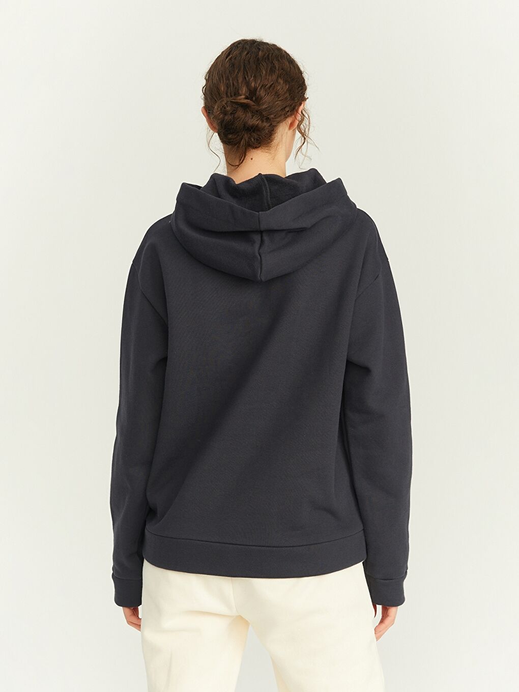 Antrasit Kapüşonlu Düz Uzun Kollu Kadın Sweatshirt-3