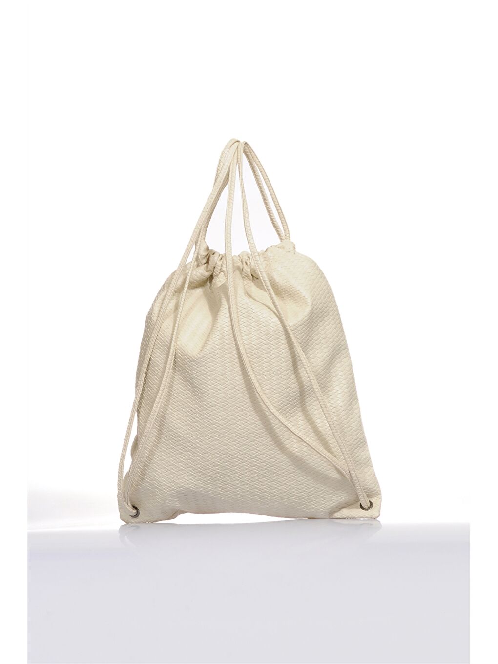 Ekru Kendinden Desenli Büzgülü Kadın Sırt Çantası-2