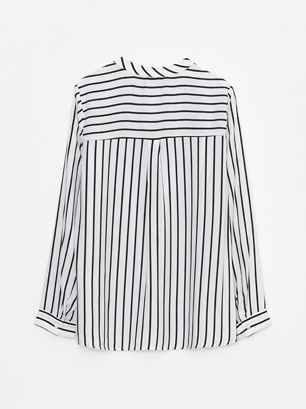 Siyah Kaçık Yaka Çizgili Uzun Kollu Kadın Bluz-6