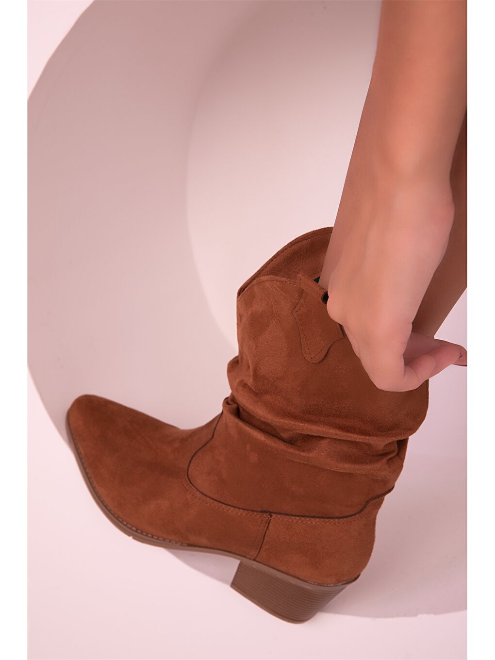 Ekru Süet Görünümlü Kadın Topuklu Bot-3