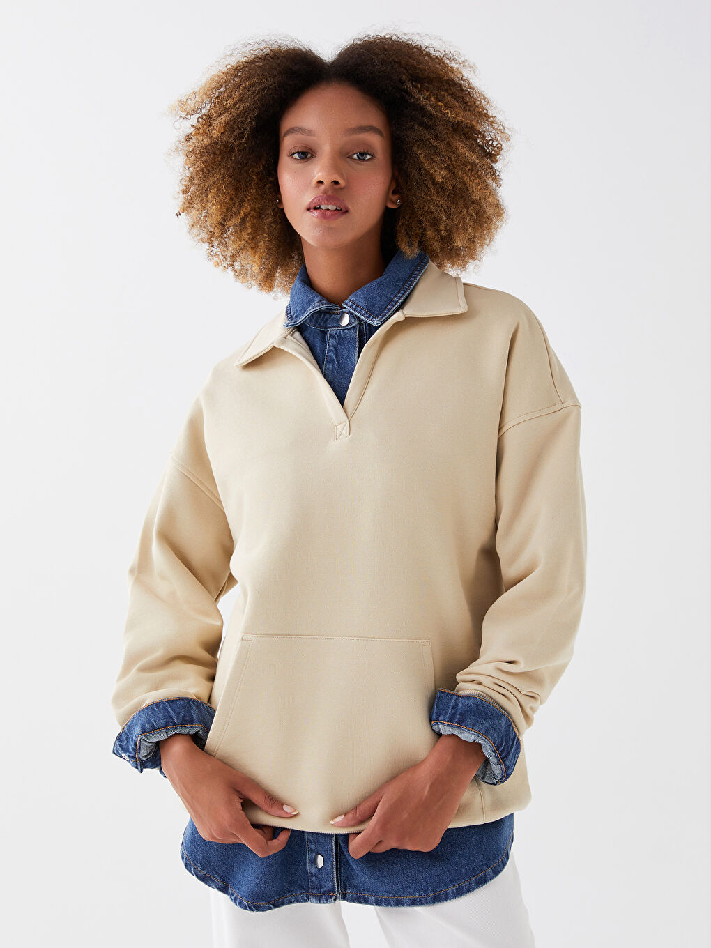 Bej Polo Yaka Düz Uzun Kollu Kadın Sweatshirt-1