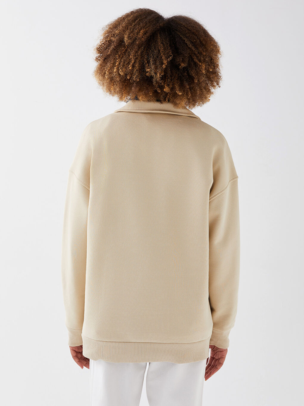 Bej Polo Yaka Düz Uzun Kollu Kadın Sweatshirt-4