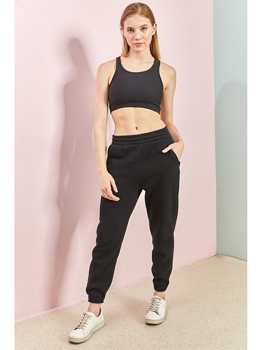 Siyah Kadın Beli Lastikli Düz Eşofman Altı-3