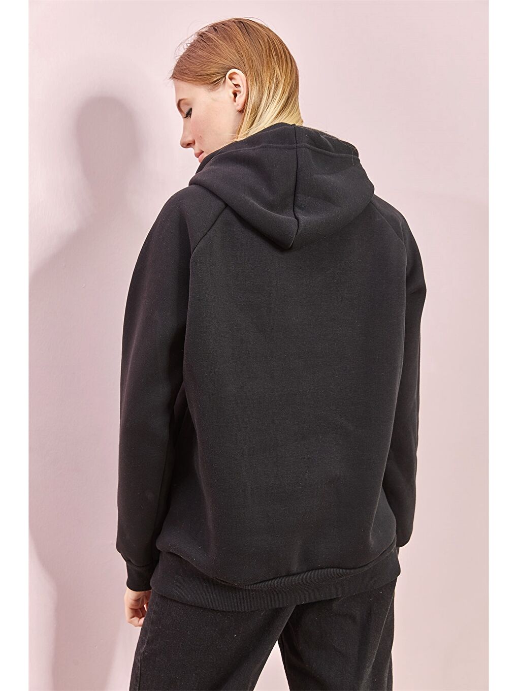 Женская толстовка с капюшоном и вышивкой с длинным рукавом-1