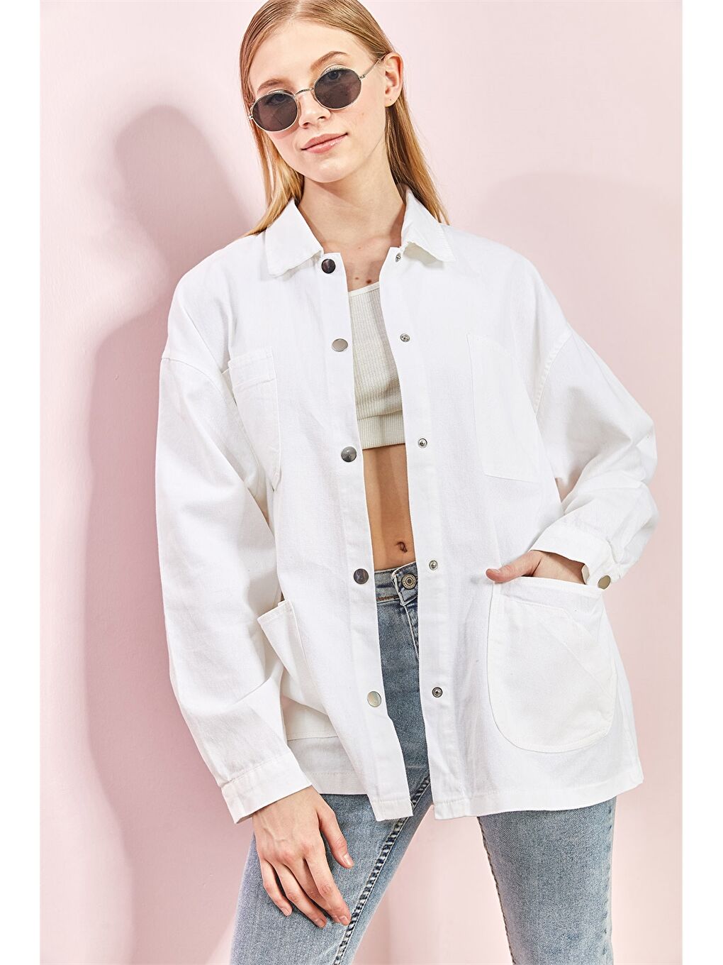 Beyaz Gömlek Yaka Oversize Kadın Ceket-1