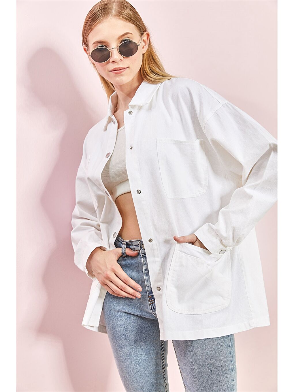 Beyaz Gömlek Yaka Oversize Kadın Ceket-3