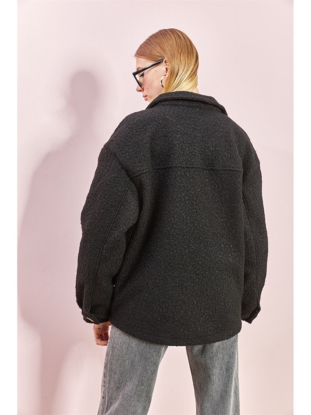 Siyah Gömlek Yaka Oversize Kadın Ceket-4