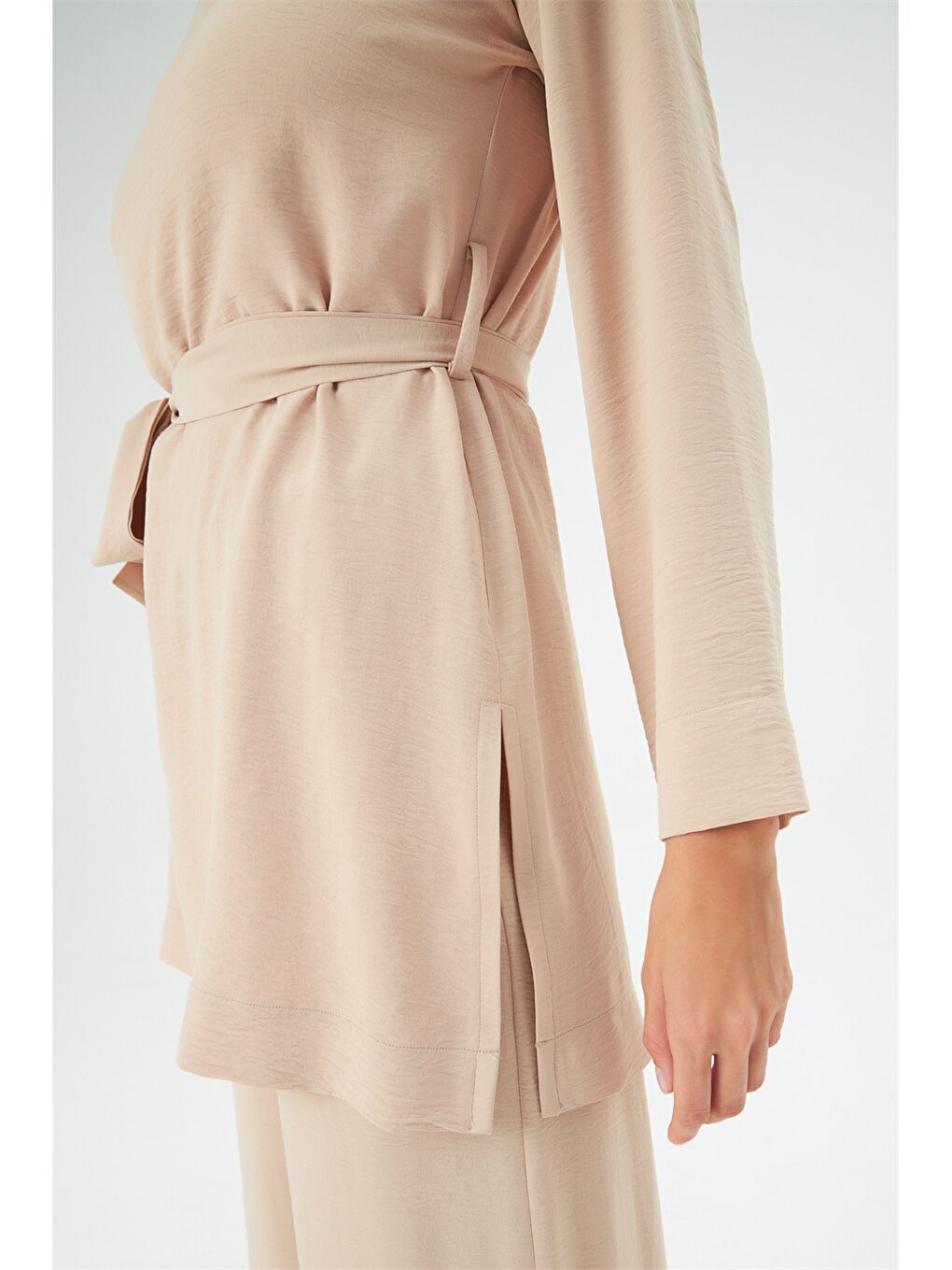 Bej Bisiklet Yaka Düz Uzun Kollu Aerobin Kadın Tunik ve Pantolon Takımı-3