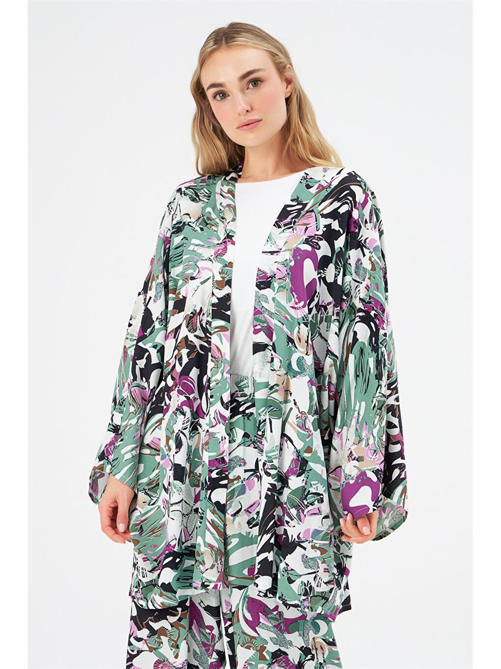 Yeşil Şal Yaka Desenli Uzun Kollu Viskon Kadın Kimono-1