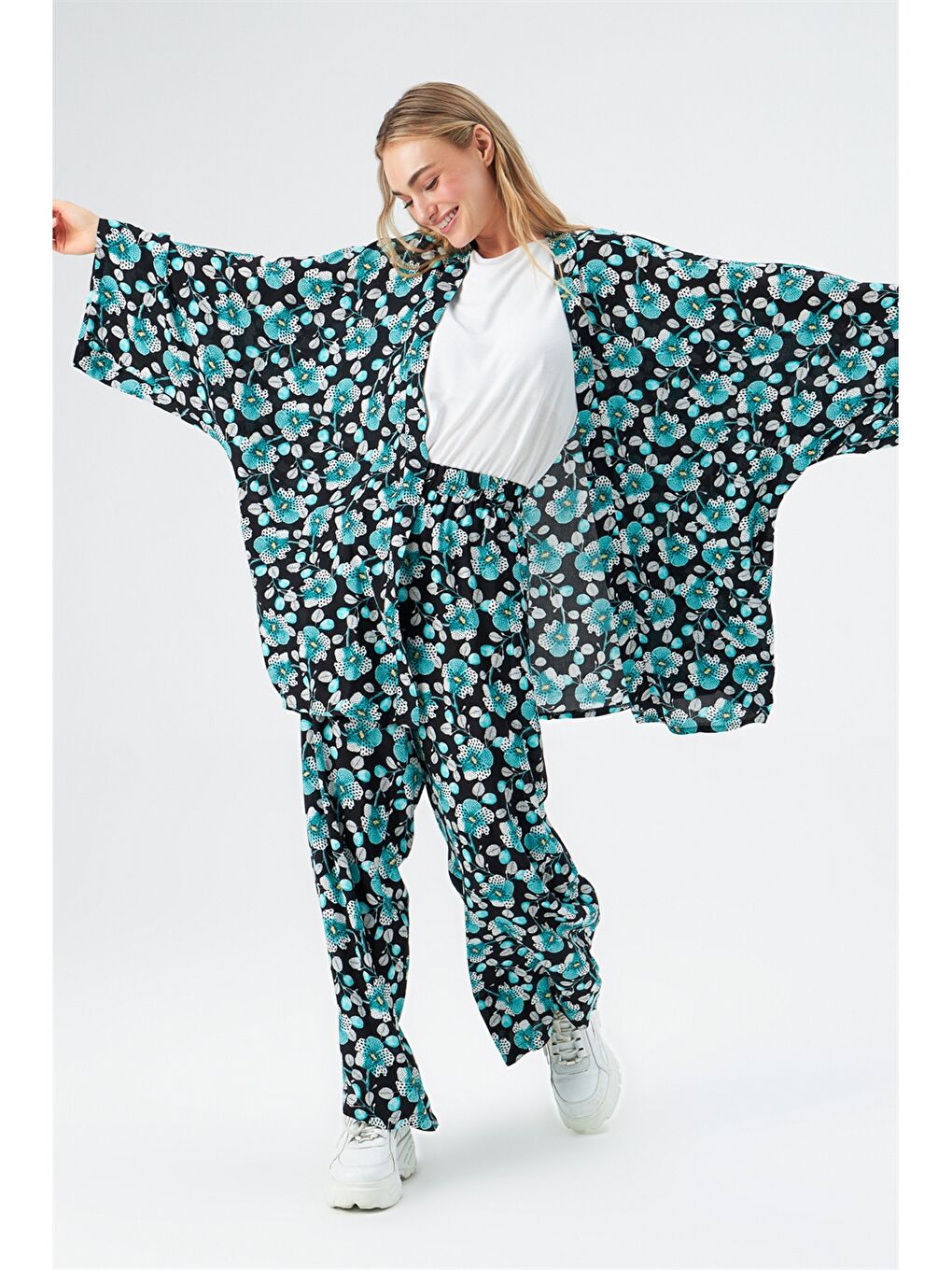 Shawl Collar Patterned Long Sleeve Viscose Women's Kimono