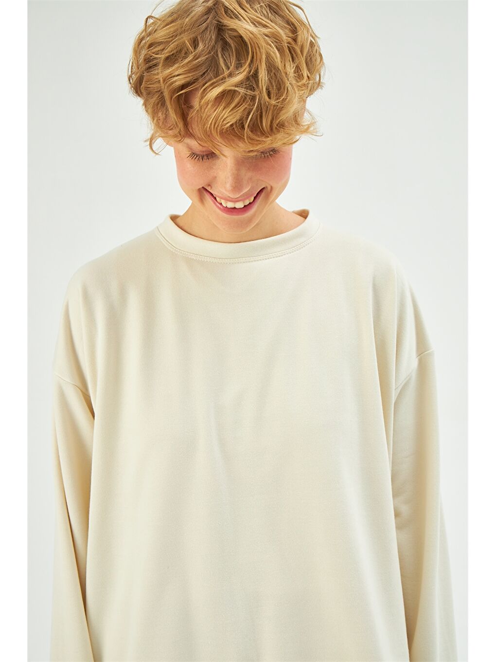 Bej Bisiklet Yaka Düz Uzun Kollu Kadın Sweatshirt-3