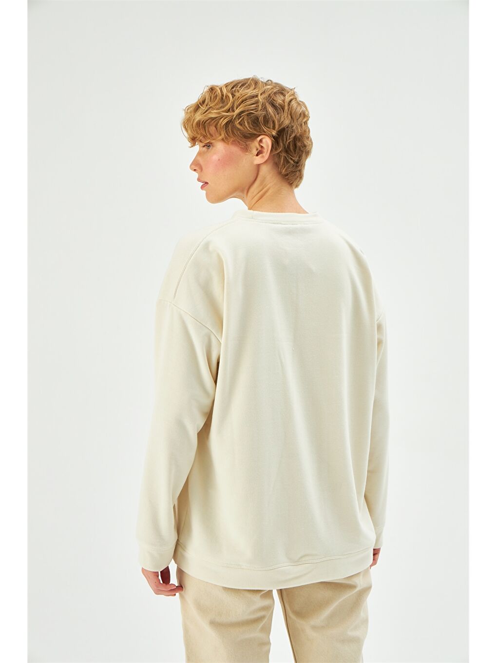 Bej Bisiklet Yaka Düz Uzun Kollu Kadın Sweatshirt-4