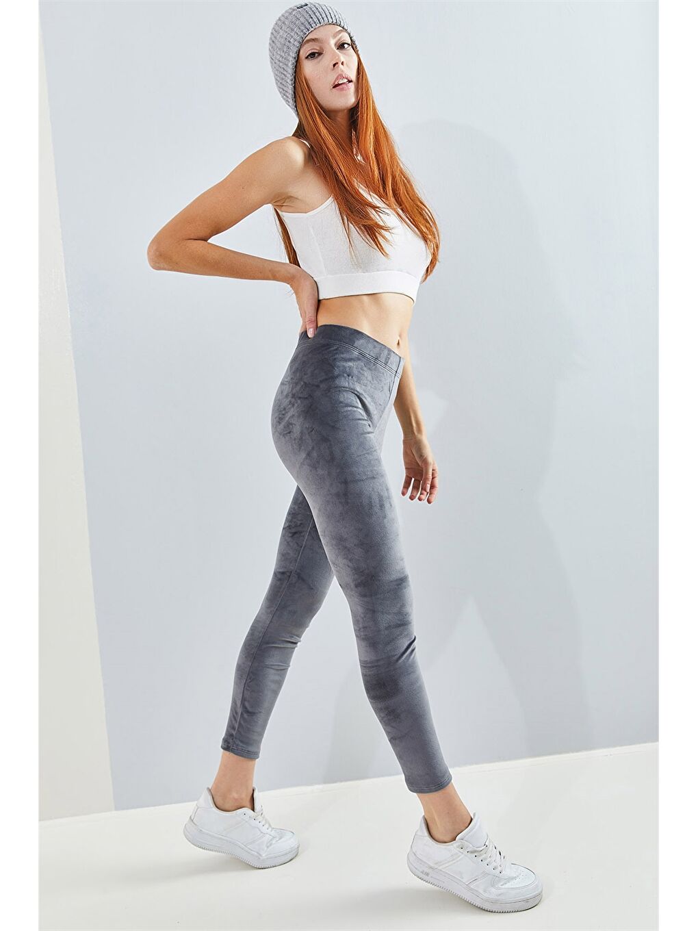 Gri Beli Lastikli Düz Kadife Kadın Tayt