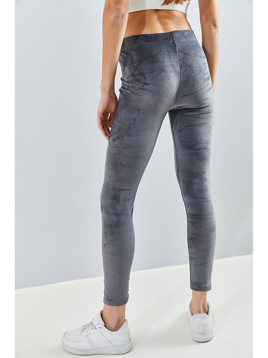 Gri Beli Lastikli Düz Kadife Kadın Tayt-2