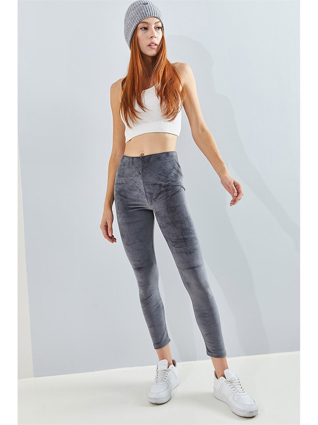 Gri Beli Lastikli Düz Kadife Kadın Tayt-3