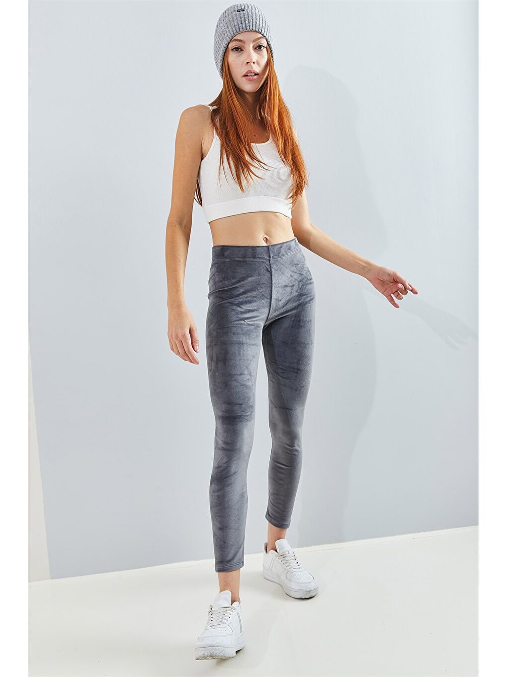 Gri Beli Lastikli Düz Kadife Kadın Tayt-4