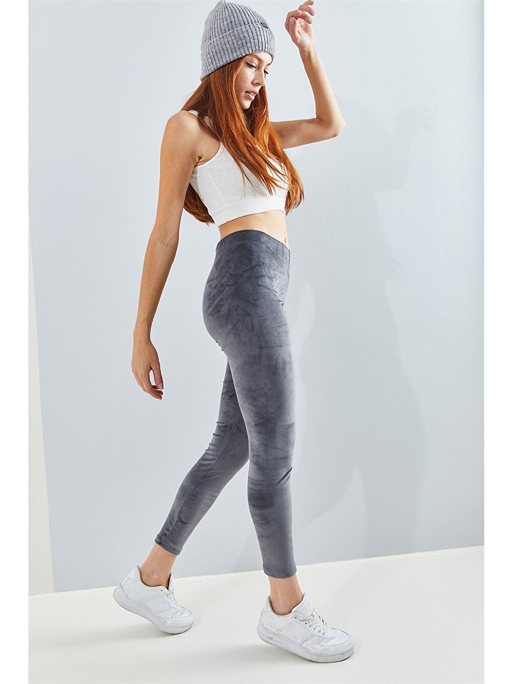 Gri Beli Lastikli Düz Kadife Kadın Tayt-5