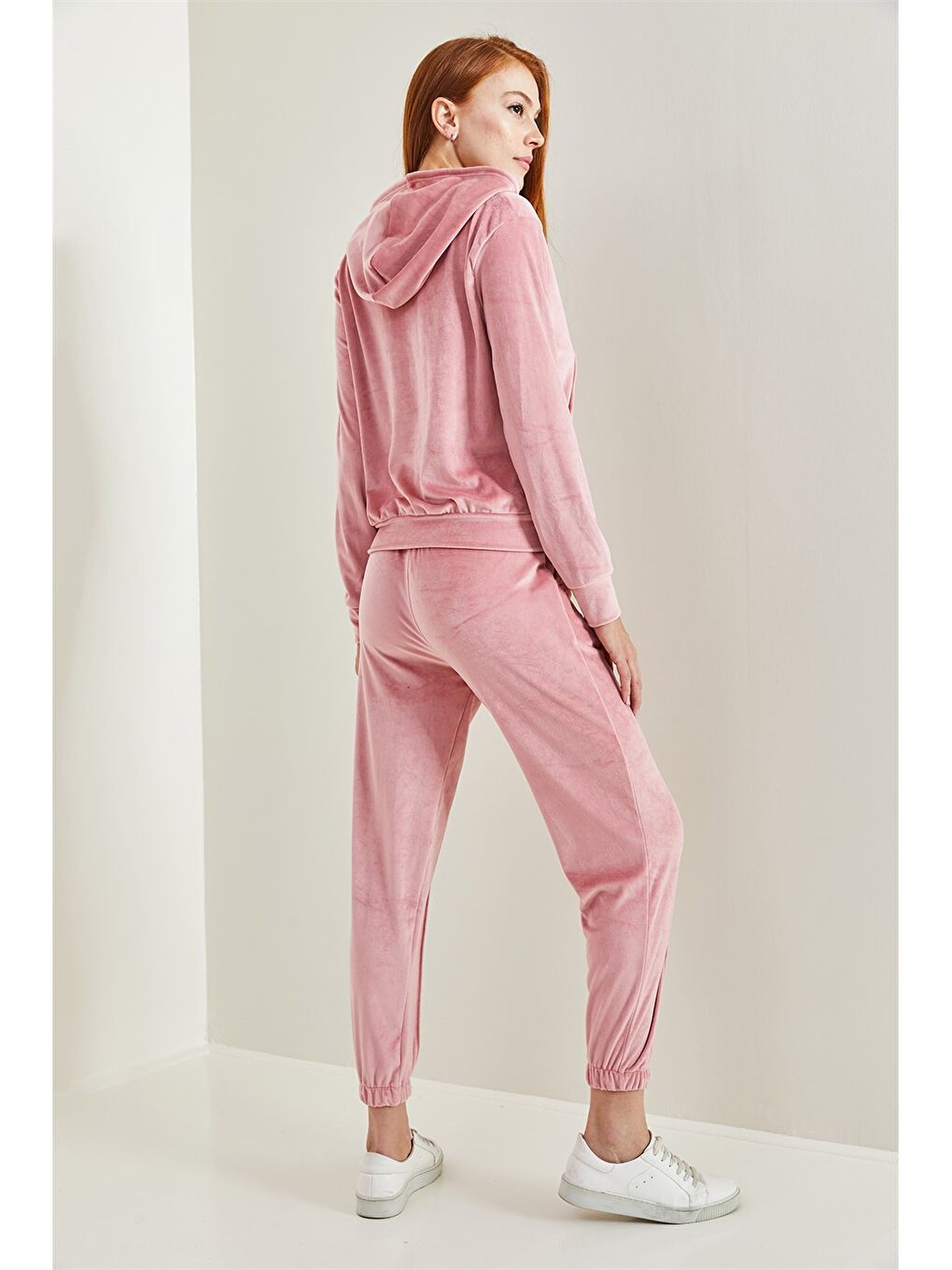 Pembe Kapüşonlu Düz Uzun Kollu Kadife Kadın Eşofman Takımı-3