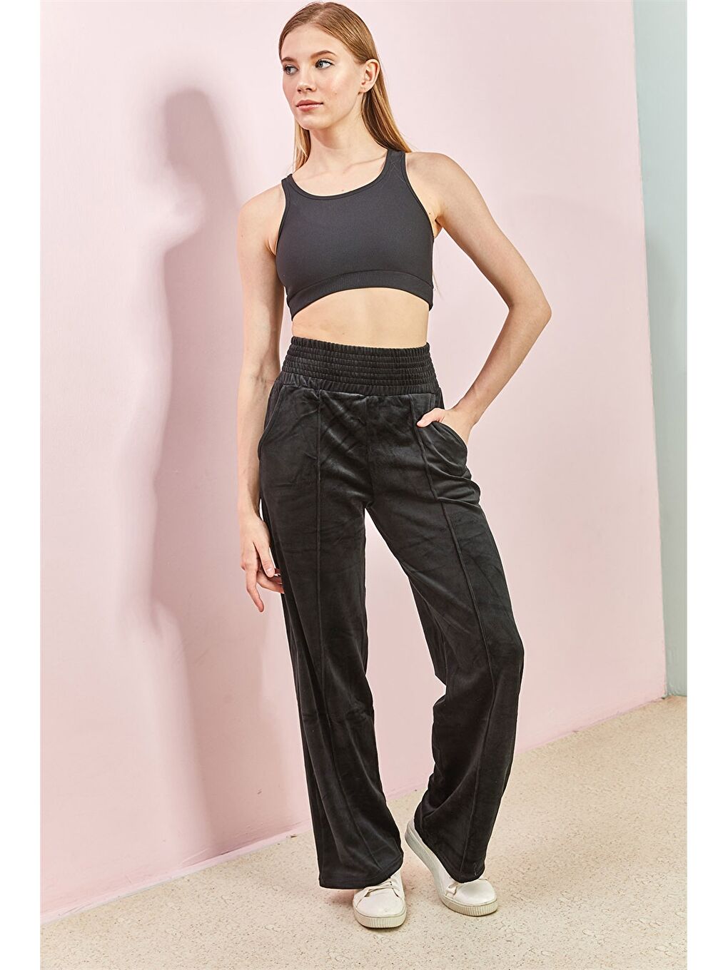 Siyah Beli Lastikli Düz Kadife Kadın Eşofman Altı-1