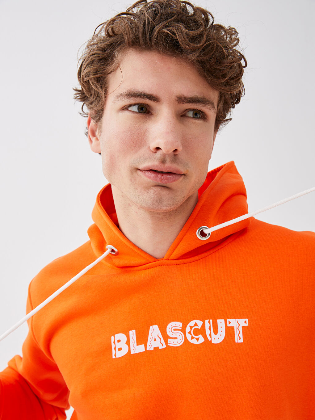 Turuncu Uzun Kollu Baskılı Erkek Hoodie-3