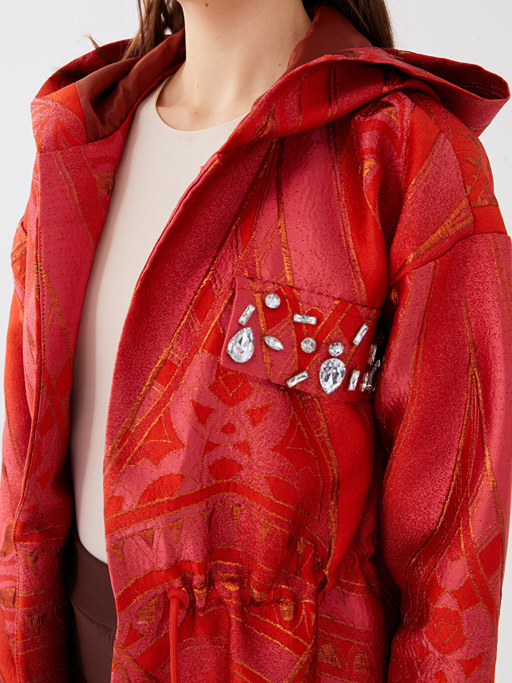 Kırmızı Kapüşonlu Desenli Uzun Kollu Kadın Ceket-7