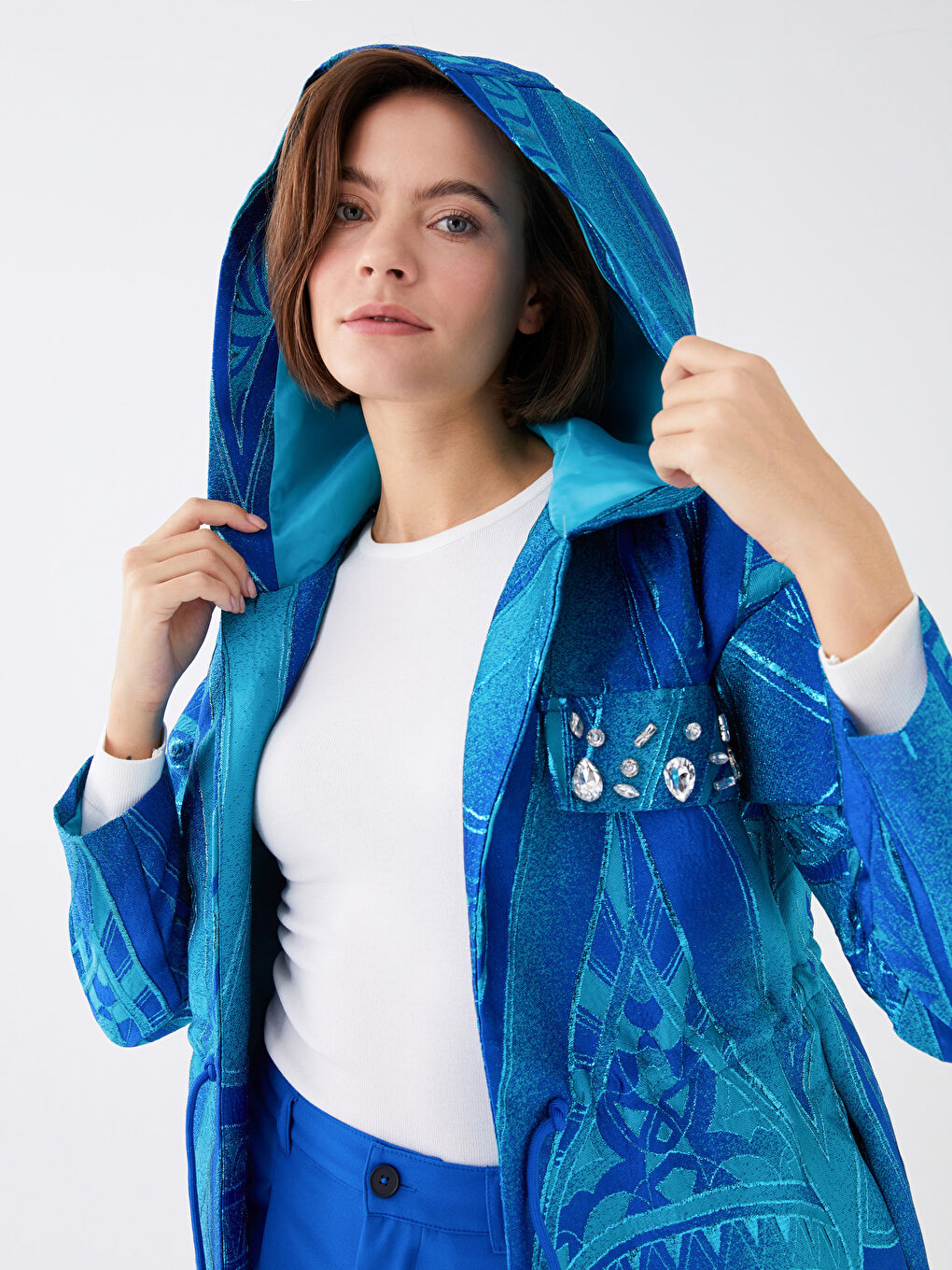 Yeşil Kapüşonlu Desenli Uzun Kollu Kadın Ceket-4