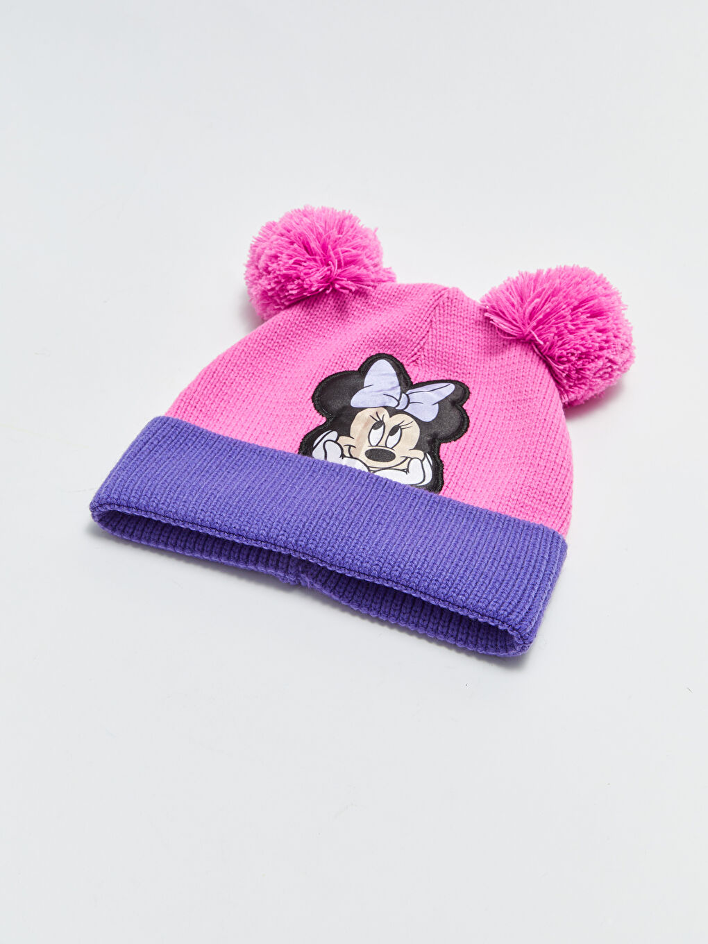 Minnie Mouse Embroidered Girl Pompom Beanie-1