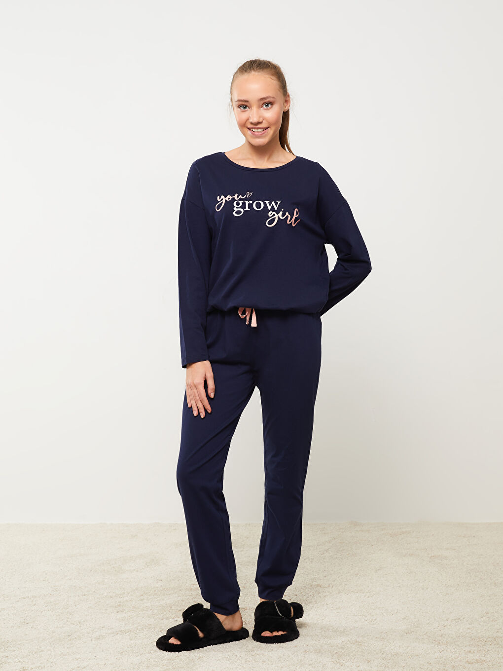 Lacivert Bisiklet Yaka Baskılı Uzun Kollu Kadın Pijama Takımı-2