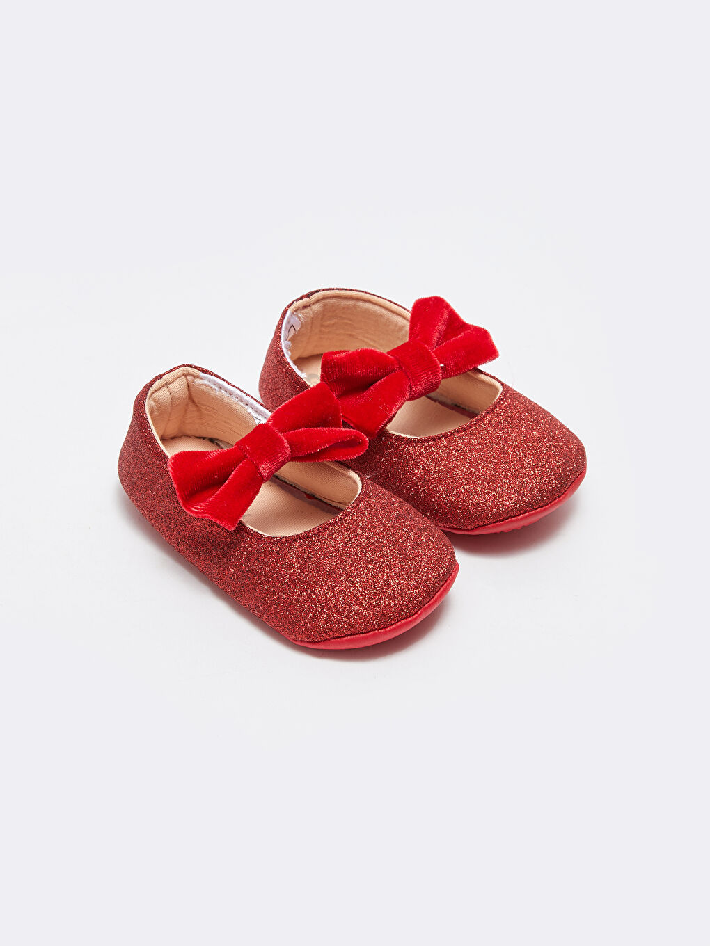Kırmızı Fiyonk Detaylı Kız Bebek İlk Adım Ayakkabısı ve Saç Bandı-1