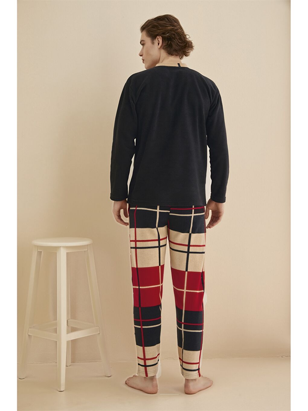 Siyah Standart Kalıp Ekose Polar Erkek Pijama Takımı-2
