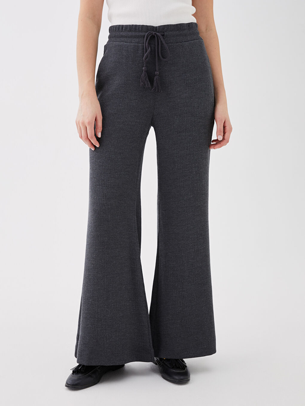 Antrasit Beli Lastikli İspanyol Paça Kadın Pantolon-3