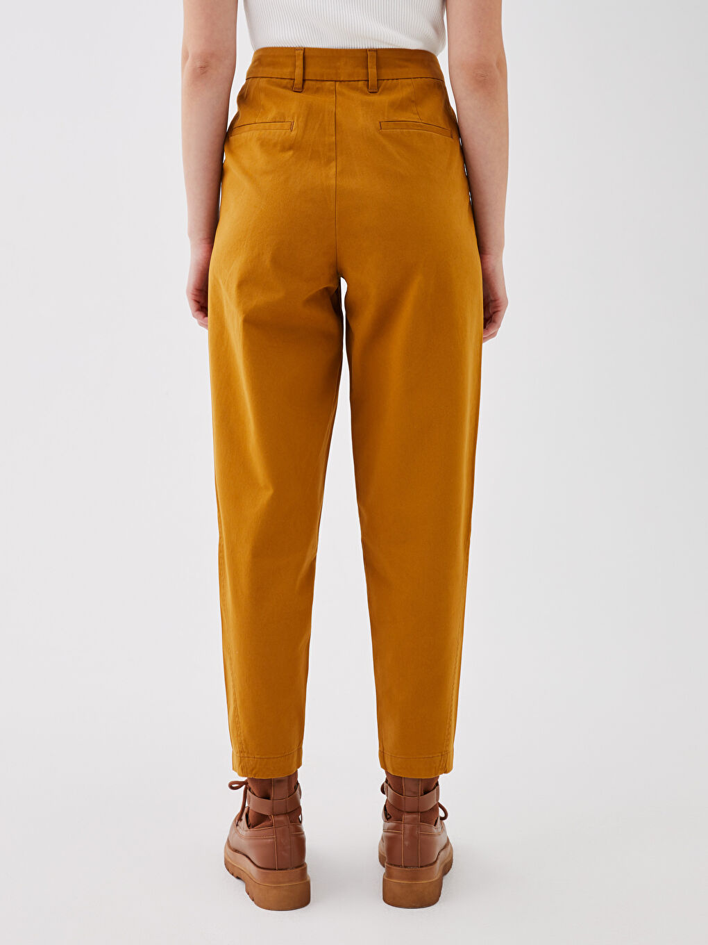 Sarı Panel Dikiş Detaylı Kadın Chino Pantolon-4