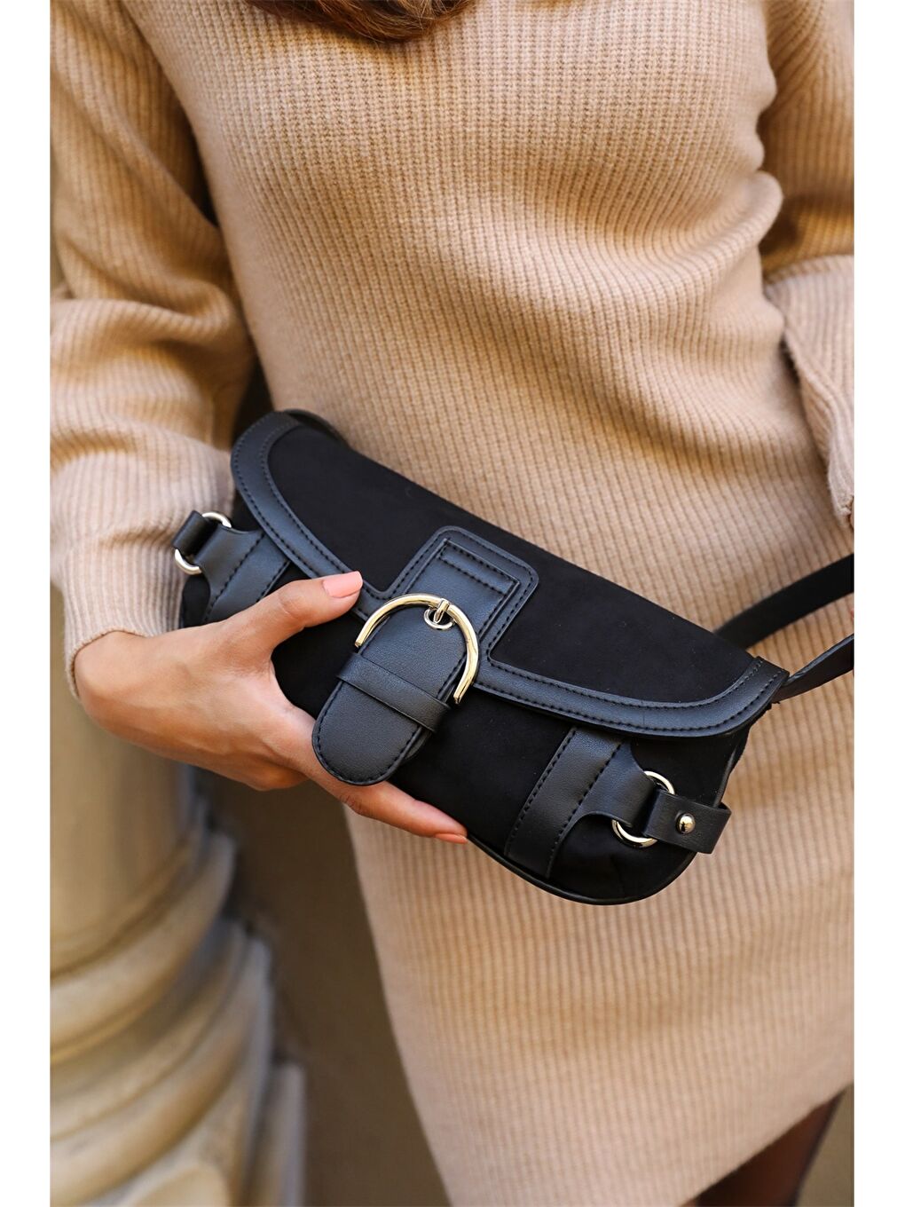 Siyah Toka Detaylı Kadın Omuz Çantası-5