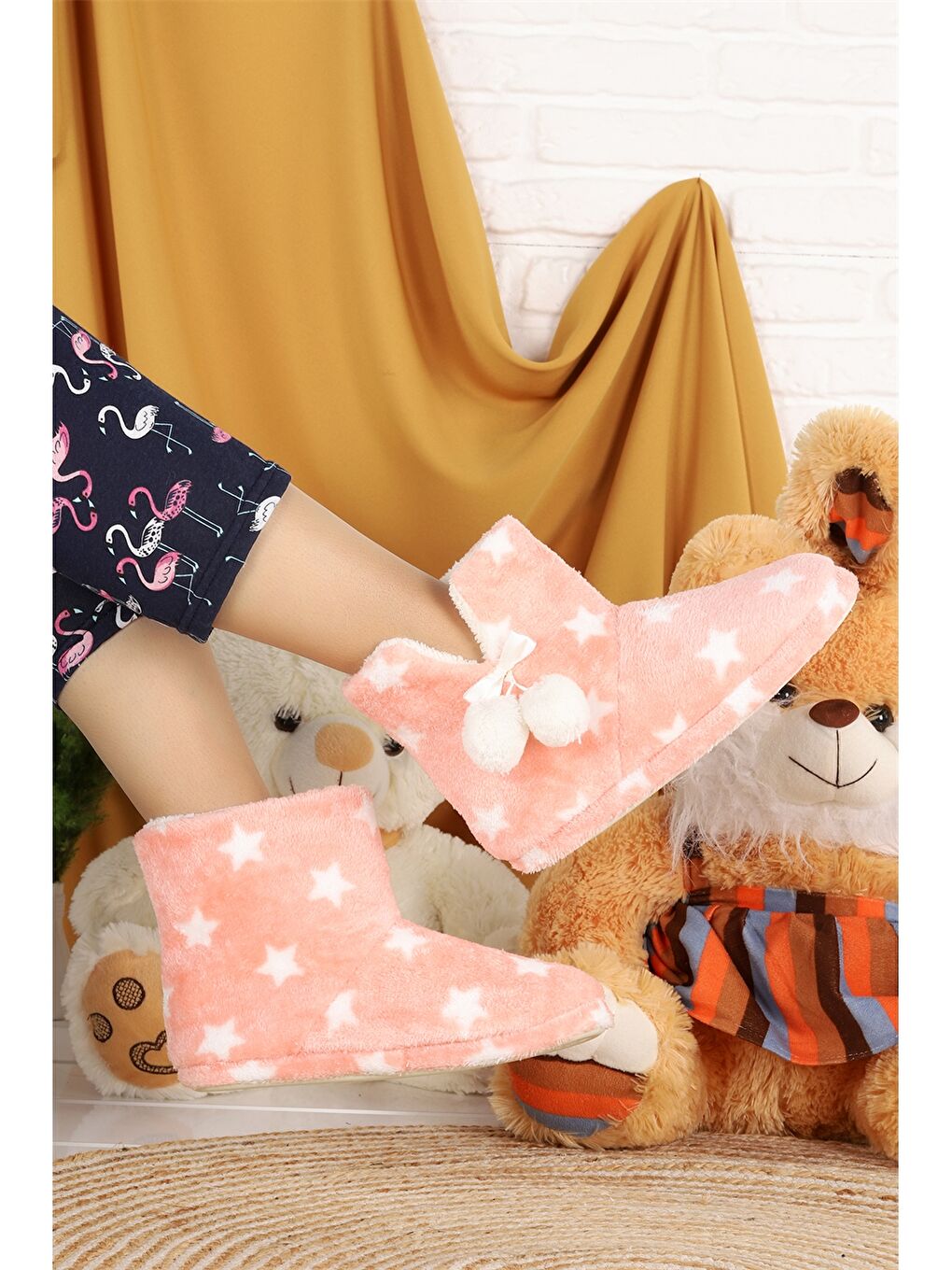 Turuncu Ponpon Detaylı Desenli Kadın Ev Botu-2