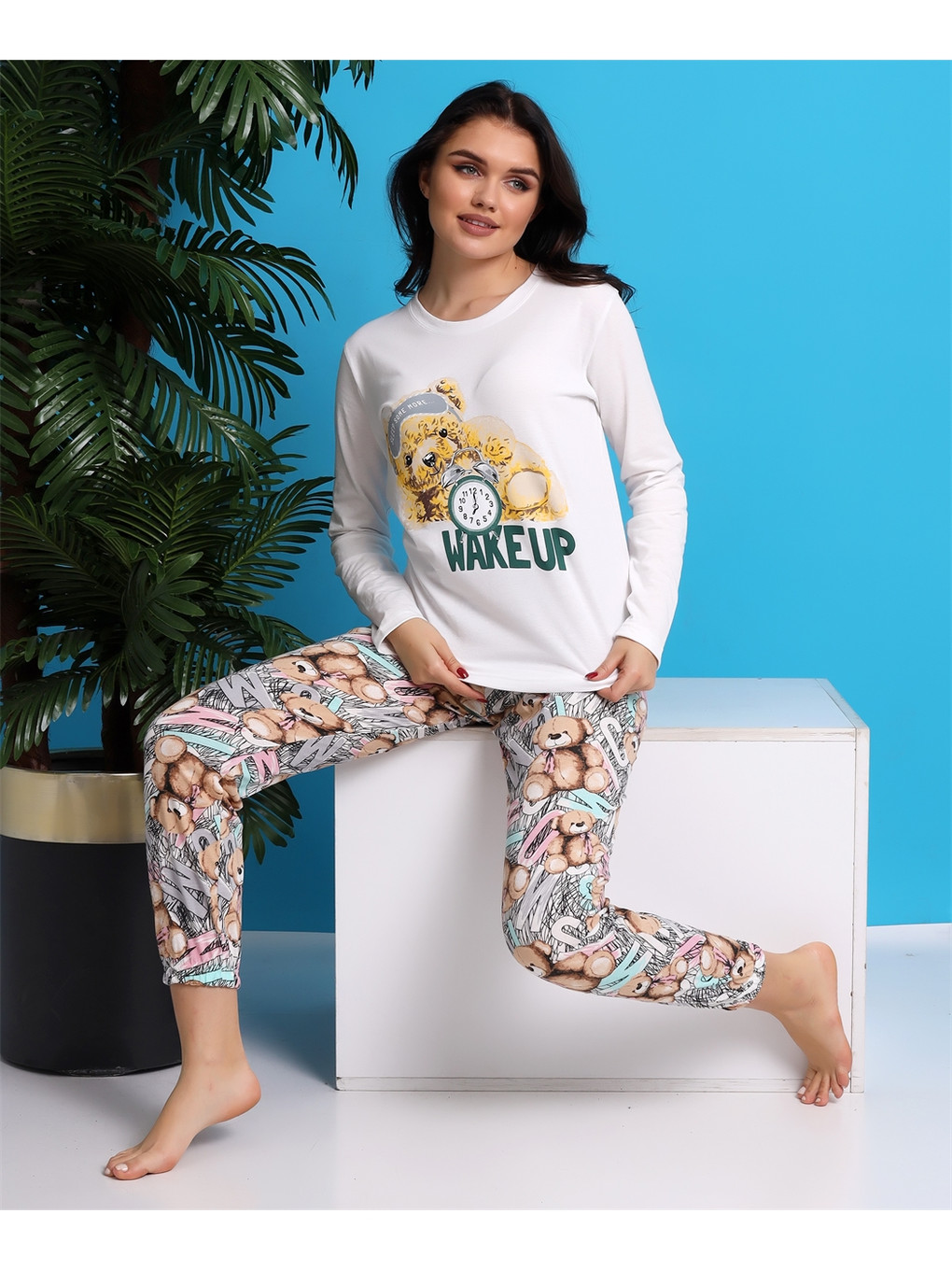 Bej Bisiklet Yaka Baskılı Uzun Kollu Kadın Pijama Takımı-4