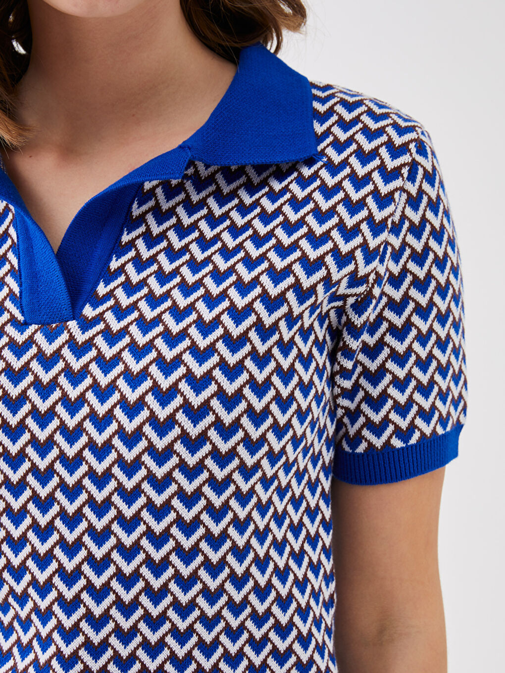 Mavi Polo Yaka Desenli Kısa Kollu Kadın Triko Kazak-3