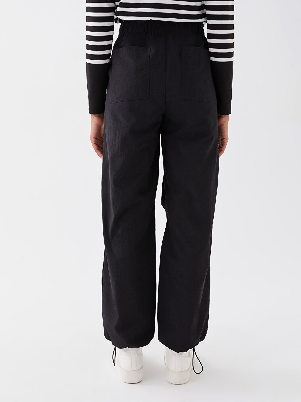 Siyah Kadın Beli Lastikli Düz Paraşüt Pantolon-4