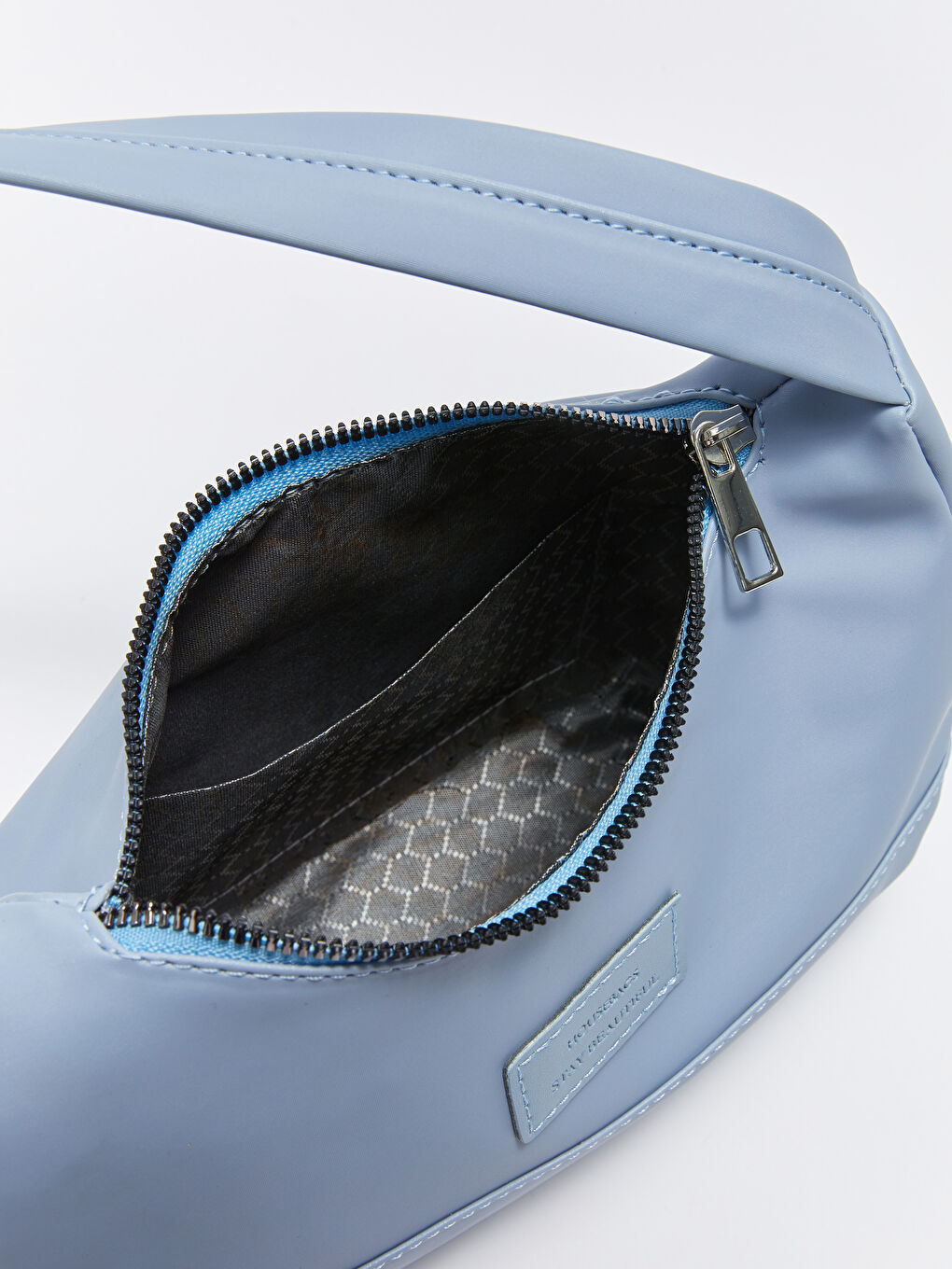 Mavi Etiket Baskılı Kadın Omuz Çantası-2